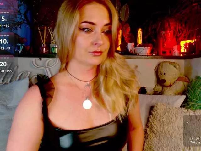 Offline -JuliaSpace- on BongaCams