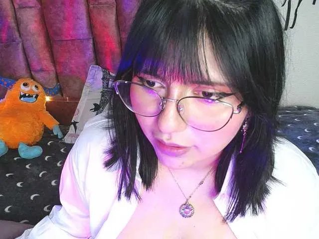 BongaCams 1sarah is Freechat 1sarah — Freechat on BongaCams