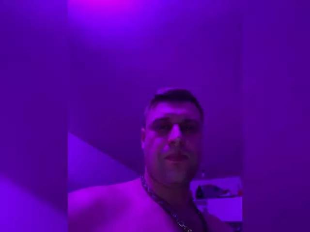Offline Achilles001 on BongaCams