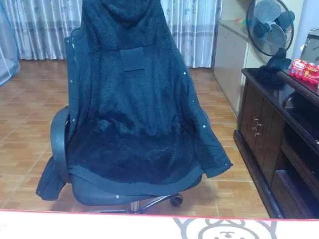 Offline Akira102 on BongaCams