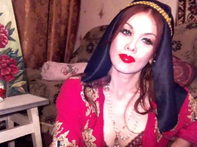 Freechat alanaastra on BongaCams