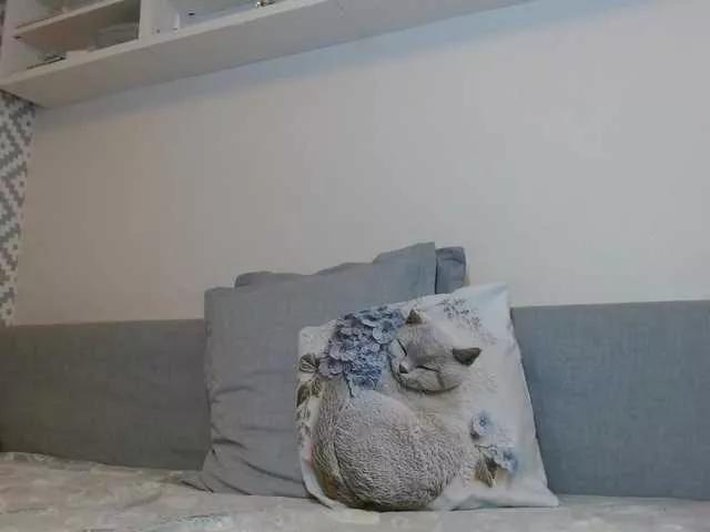 Offline albinochka44 on BongaCams