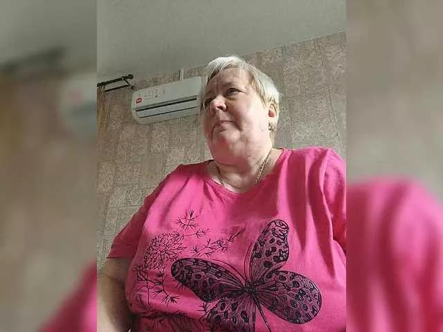Offline Alena61 on BongaCams