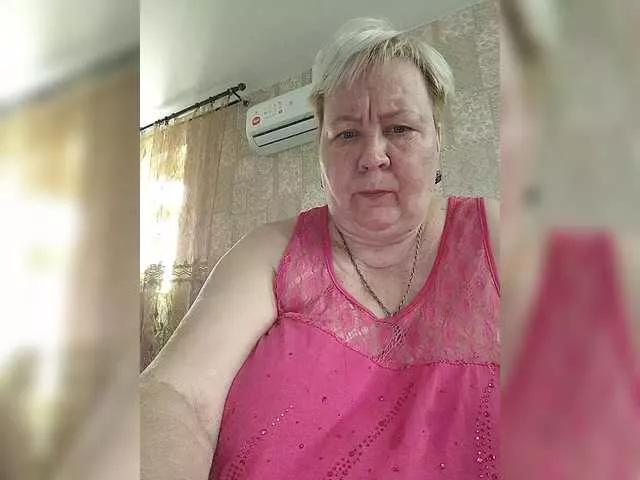 Offline Alena61 on BongaCams