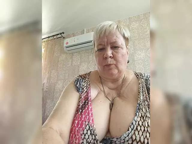 Offline Alena61 on BongaCams