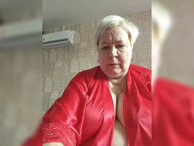 Offline Alena61 on BongaCams
