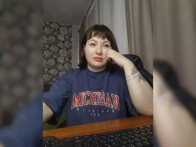 Offline Amanda-Di on BongaCams