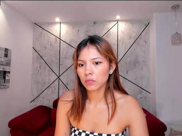 Offline AmberColors on BongaCams