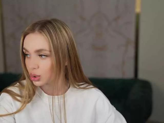 Offline Anabelka054 on BongaCams