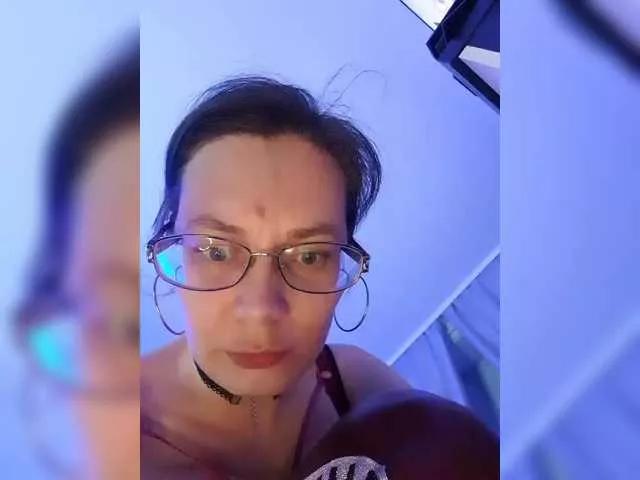 Offline analiMilana on BongaCams