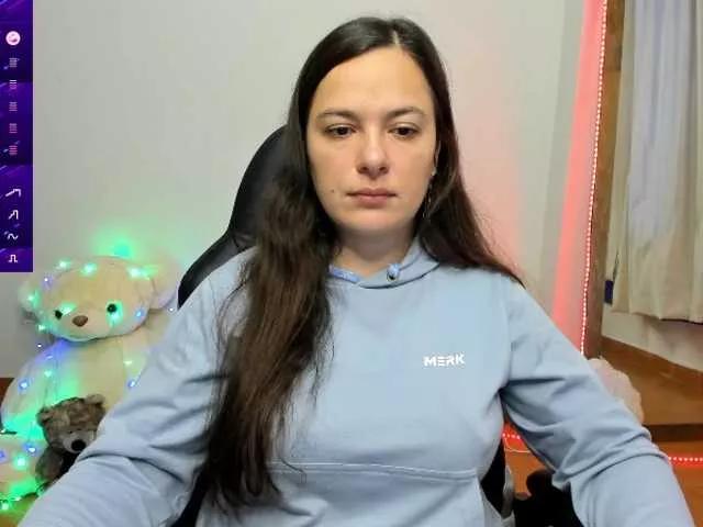Offline angelaagomez on BongaCams