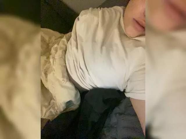 Freechat Anny-bb on BongaCams
