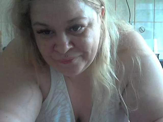 AriannaMilf on BongaCams 