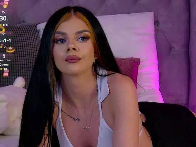 Offline AriellSweety on BongaCams