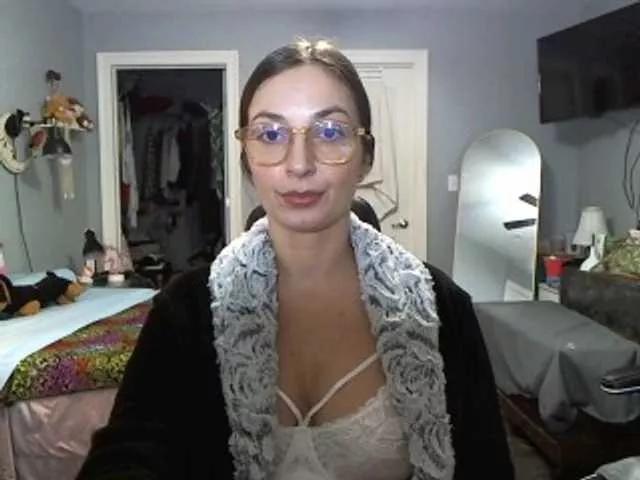 Offline BellaBloom on BongaCams