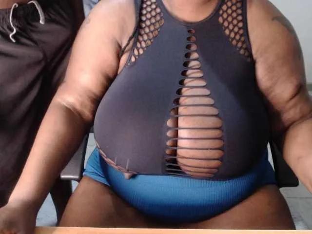 bigboobscoupls — playing