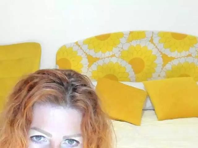Offline BritishPenelope on BongaCams
