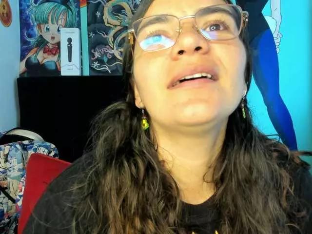Offline bulma-hot- on BongaCams