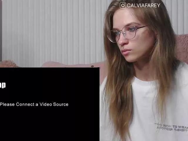 Offline calviafarey on BongaCams