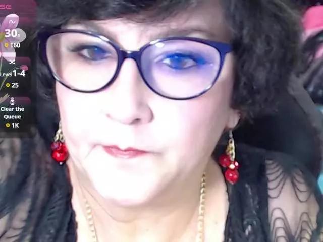 Freechat cataleya-mom on BongaCams