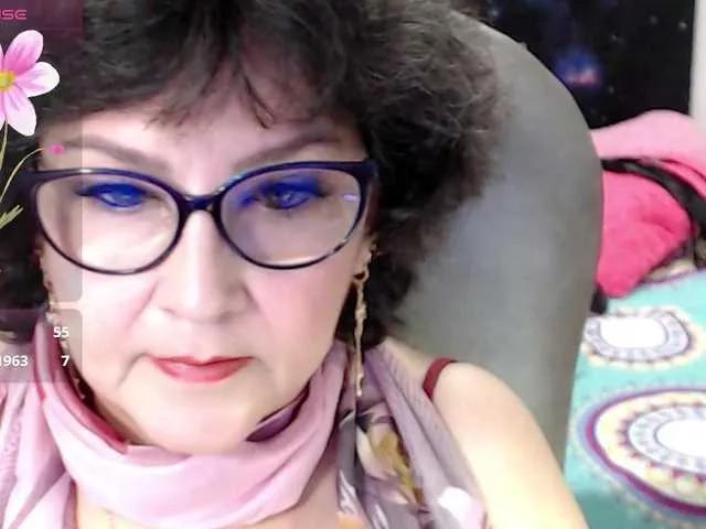 Freechat cataleya-mom on BongaCams