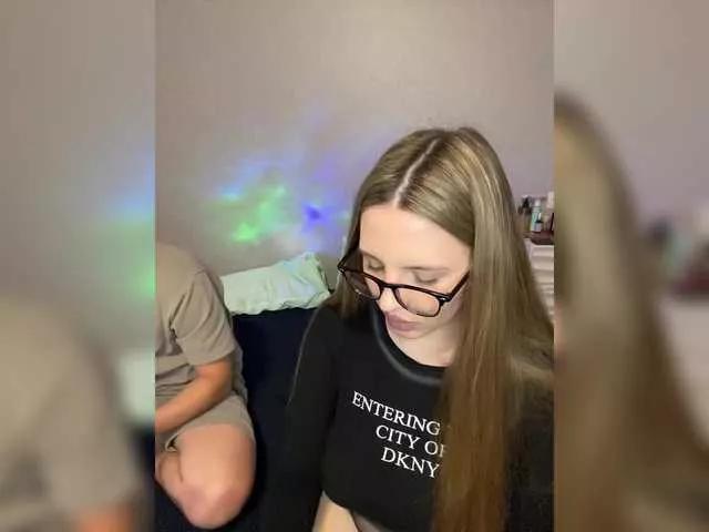 Offline Couple-sex on BongaCams