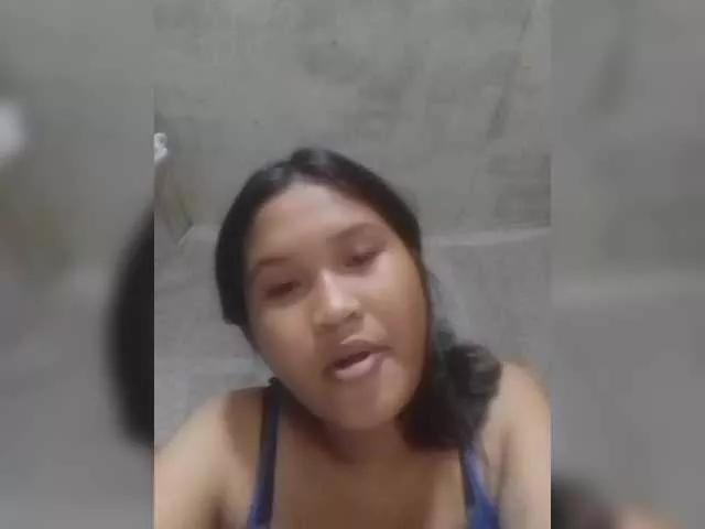 Offline cutiepinay on BongaCams