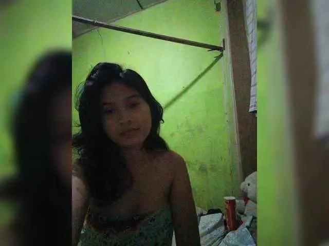 Offline cutiepinay on BongaCams