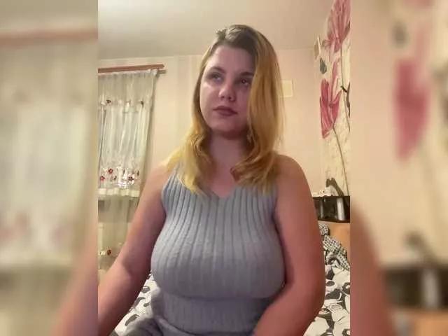 Offline Dollye on BongaCams