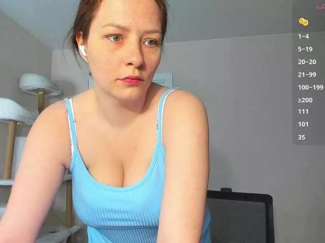 Offline Draeneya on BongaCams