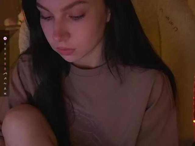 Offline DrammaQueennnn on BongaCams