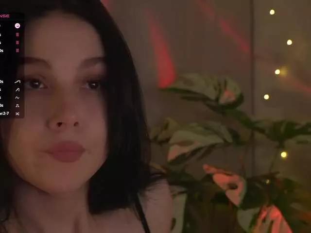 Offline DrammaQueennnn on BongaCams