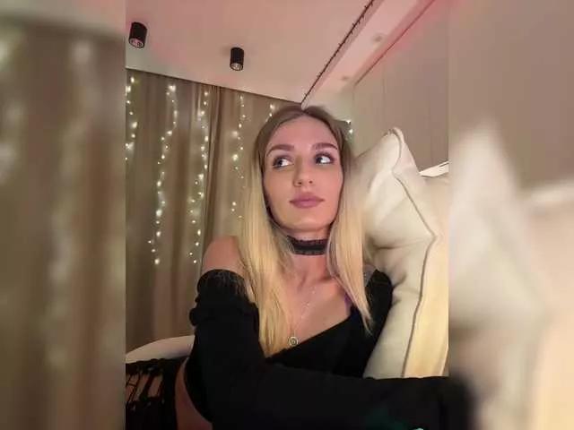 Offline EnlivenLuv on BongaCams