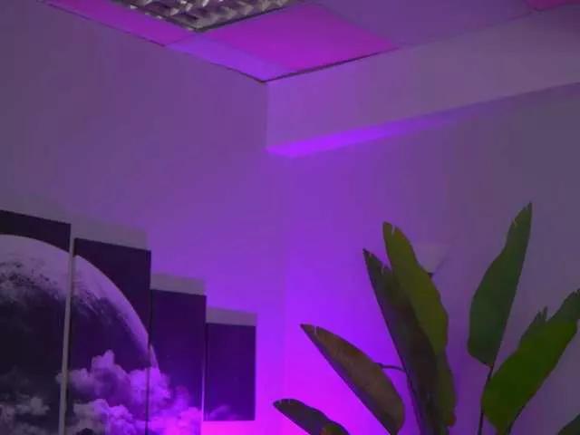Offline EvaZane on BongaCams