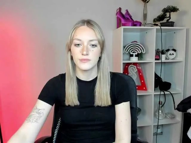 EvelynBlond — #JOI #cei #femdom #fantasy #dirtychat #roleplay #cfnm