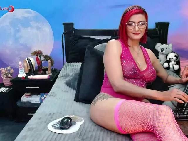 Hanna-Luna on BongaCams 