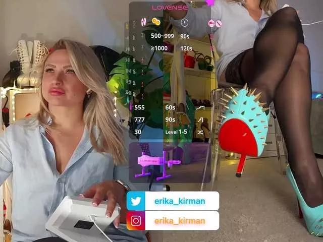 Offline HomePussy1 on BongaCams