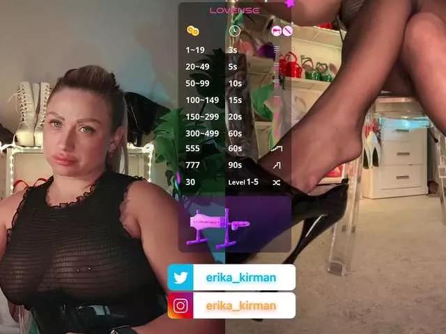 Offline HomePussy1 on BongaCams