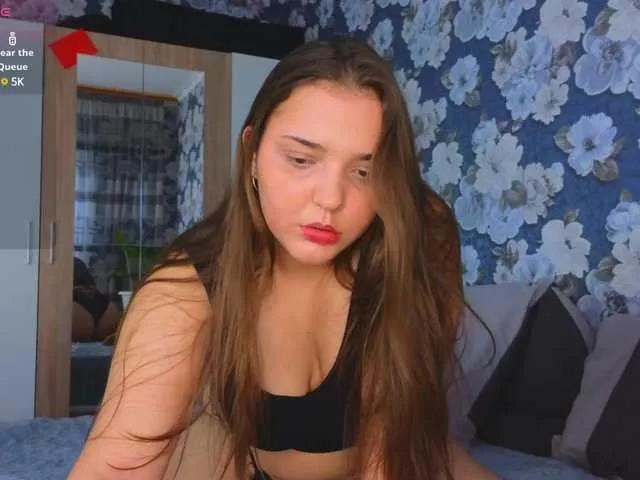 Offline iam-momiji on BongaCams