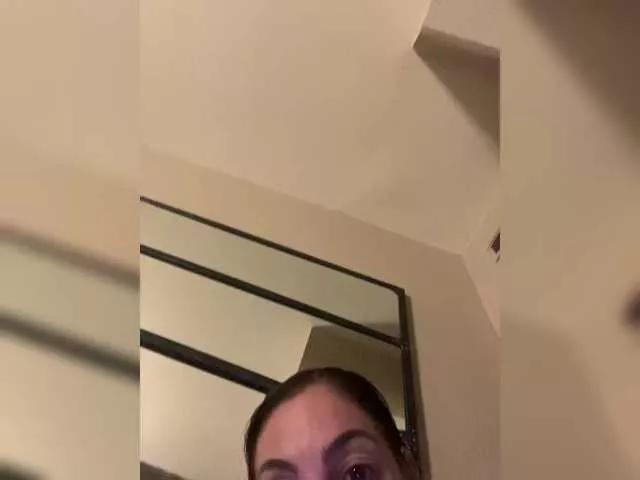 Offline IrinkaGata on BongaCams