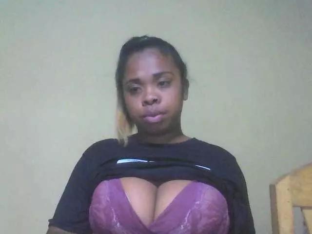 Offline IsabellahSexy on BongaCams