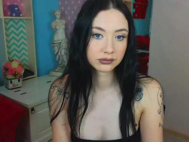 Offline Ivanna-Rose on BongaCams