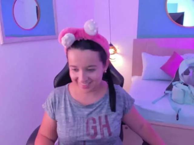 izaro22 on BongaCams