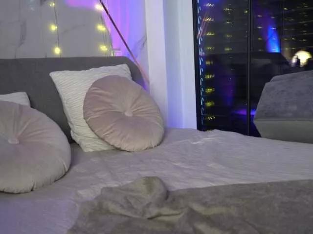Freechat JayJayPink on BongaCams