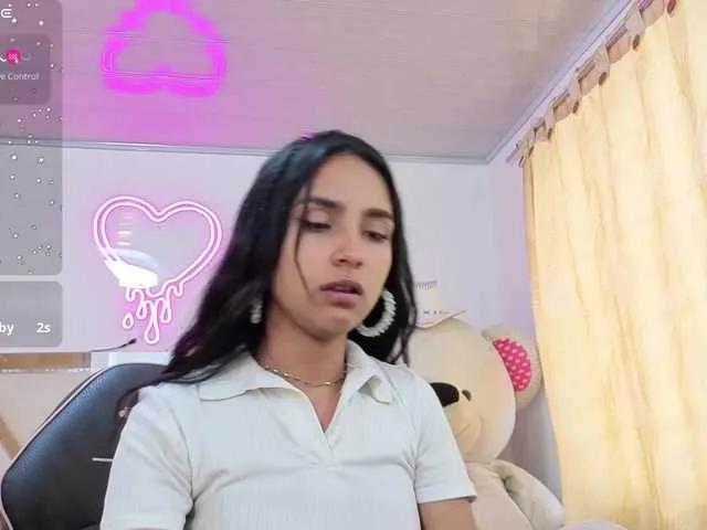 Jazmin-tay on BongaCams
