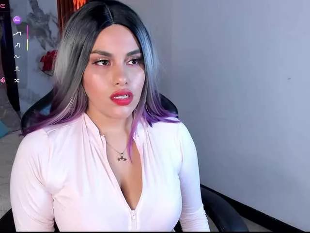 Offline jeen-taylor1 on BongaCams