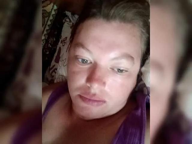 Juliamad — I get turned on by confident guys and dirty talk
