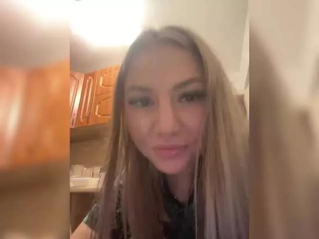 Freechat karolina7 on BongaCams