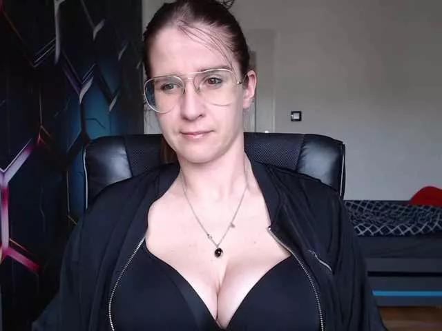 Offline KayaCute on BongaCams
