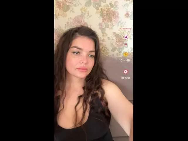 KikiMilf84 on BongaCams 